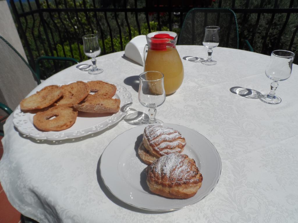 Ancelle Sorrento - Casa D'Accoglienza Hotel Castellammare di Stabia Bagian luar foto